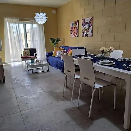 Apartment Close To The Sea *